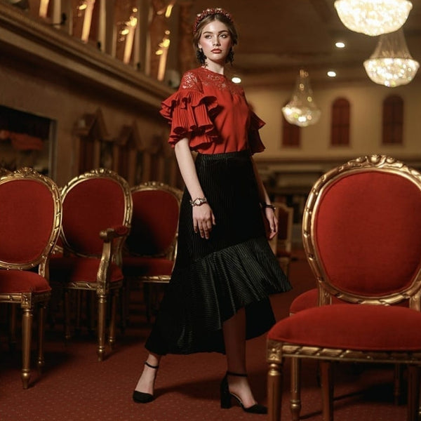 "Masquerade" | Conchita Top